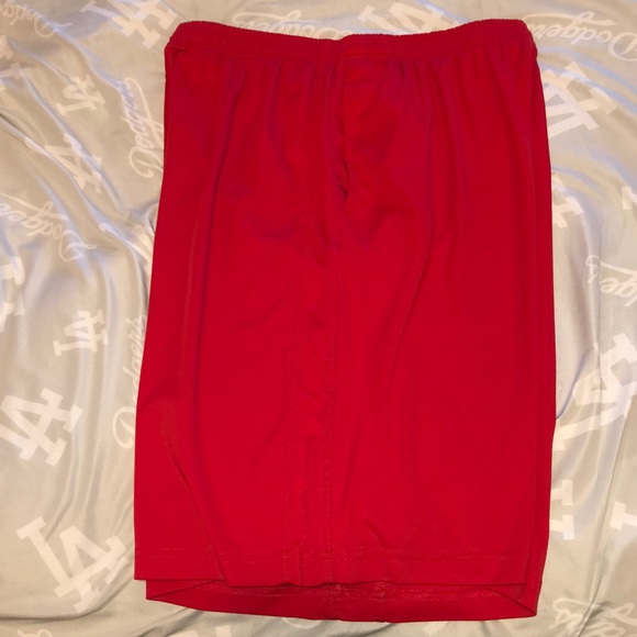 🔥Brand New Red Shorts🔥 (🏀 length)men’s large - Picture 4 of 5